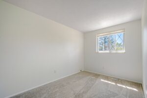 23-web-or-mls-1-lou-ann-ln-300x200