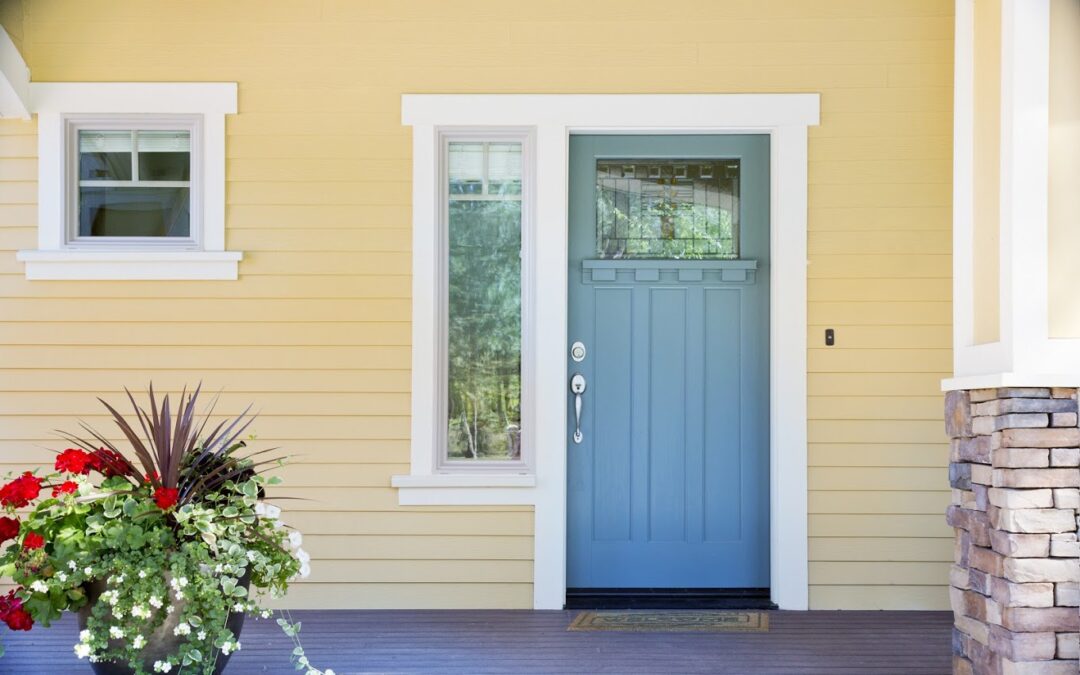 5 Exterior Color Combinations for a Yellow Base